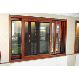 木鋁交融，智造未來——中式木鋁門窗與斷橋鋁門窗的現(xiàn)代演繹